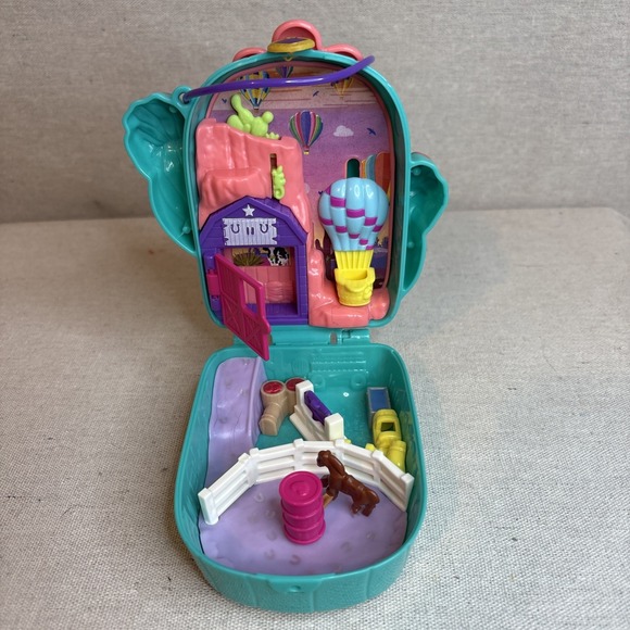 Polly Pocket Cactus Cowgirl Ranch‎ & Pajama Party Sleepy Pets Compact Mattel Toy - Picture 2 of 11